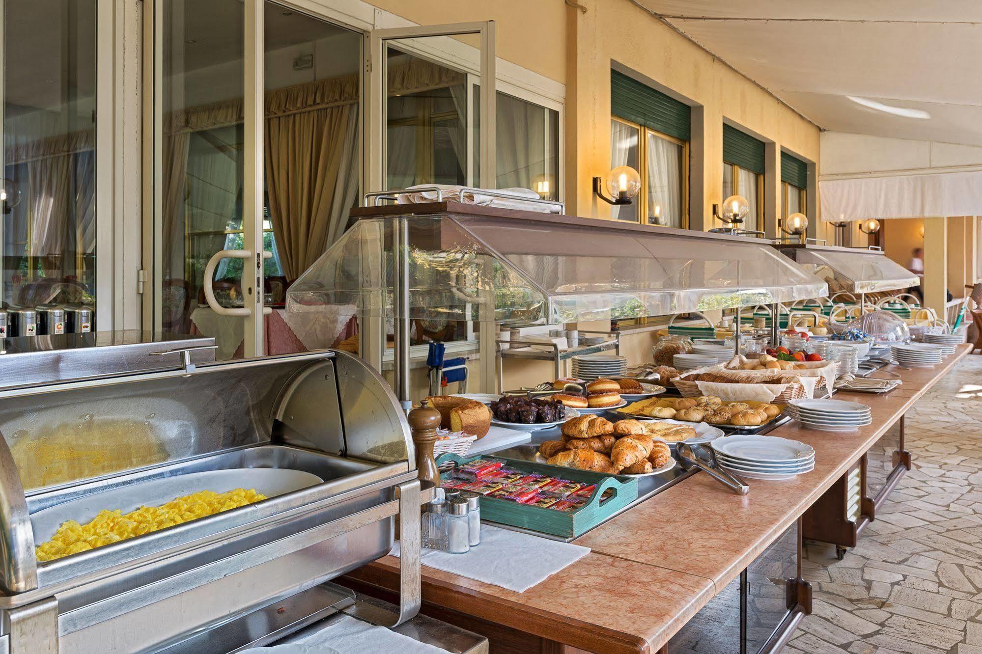 Hotel Verdemare Marina di Pietrasanta Exteriér fotografie